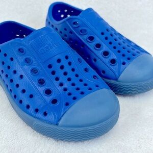 Blue Native Shoes Toddler size 5